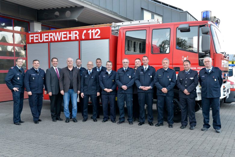 Im Rahmen des diesjährigen Patronatstages der Feuerwehreinheit Mülheim Kärlich wurden zahlreiche Kameraden für ihren langjährigen Einsatz bei der freiwilligen Feuerwehr geehrt (Foto: Detlef Schneider).