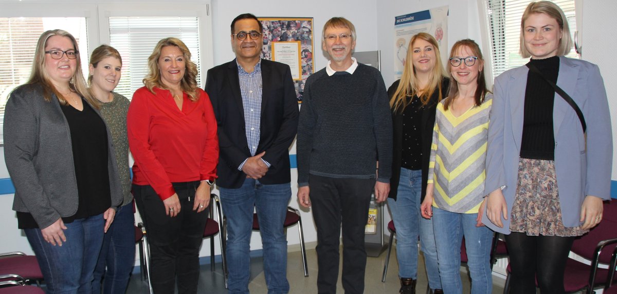 Geglückte Nachfolge Firas AlNasiri übernimmt Kettiger Hausarztpraxis