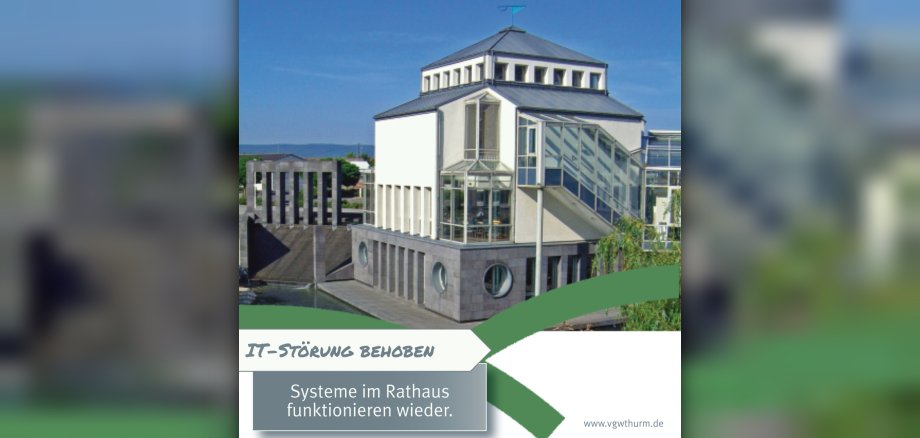 Mit dem Bild des Rathauses wird kommuniziert, dass die Störung in der IT-Infrastruktur behoben ist und alle Systeme wieder arbeiten.