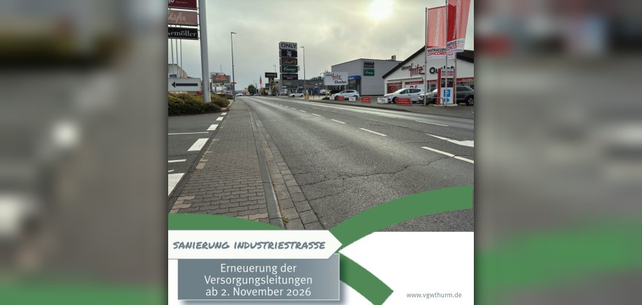 Sanierung Industriestraße In Nahaufnahme sind die Schäden an der Fahrbahn der Industriestraße zu sehen.